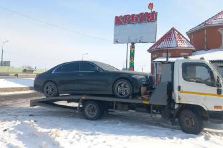 Эвакуатор Hyundai HD78 в городском округе Армавир (поселок Заветный) с ломаной платформой, лебедкой и подкатными