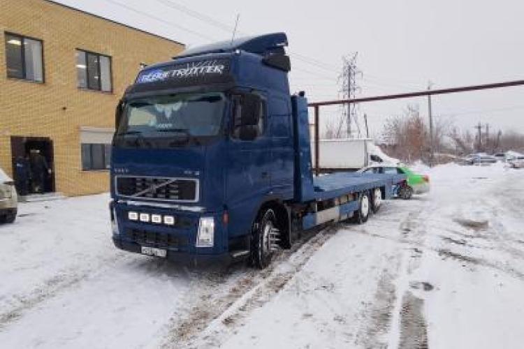 Эвакуатор Volvo FH12 в г. Самара с частичной погрузкой, лебедкой и подкатными